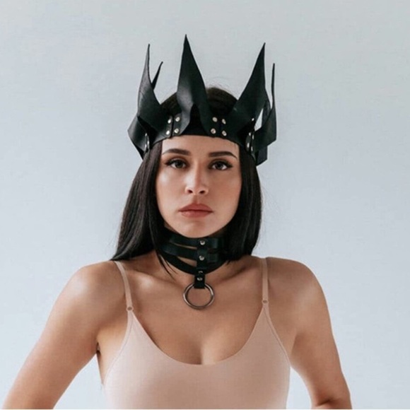 🆕 Black Leather Crown Devil Masquerade Face Mask Slave Bondage BDSM Costume NEW - Picture 3 of 5